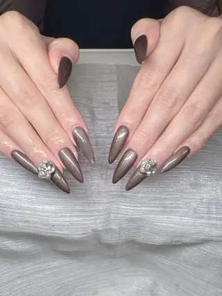 ネイル Lee Nailsのネイルデザイン