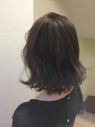 ミディアム カラー ヘアアレンジ Sola by  little所属・クボキ サヤのヘアスタイル