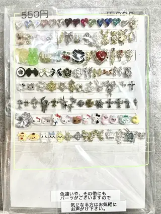 ネイル ラスターネイル shioriのネイルデザイン