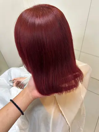 ミディアム カラー 阪田 真奈未のヘアスタイル