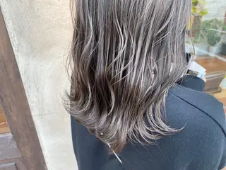 セミロング カラー 鈴木 翔梧のヘアスタイル