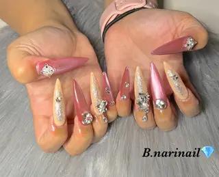 ネイル b.nari nailのネイルデザイン