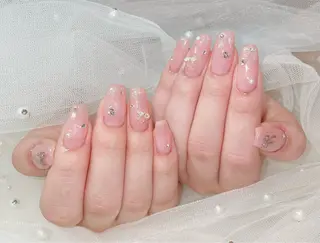 ネイル hair f.Row所属・阿部 千晶のネイルデザイン