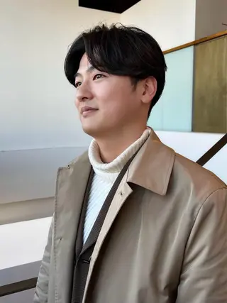 パーマ メンズ Qin shaire salon 原宿verno店所属・【センターパート】 ETO／江藤翼の眉毛・アイブロウイメージ