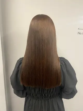 ロング カラー natsumi / N°ariaのヘアスタイル