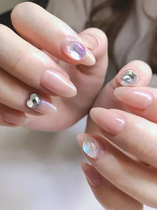 ネイル Flowerネイルサロン所属・. yukiのネイルデザイン