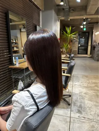 ミディアム カラー 玉那覇 大暉のヘアスタイル