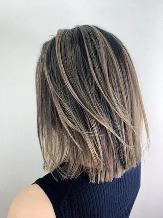 ミディアム カラー due hair 京都駅前店 MILBON オージュア認定サロン【デューヘアー】所属・ハイトーンブリーチ 土坂　由志【京都】のヘアスタイル