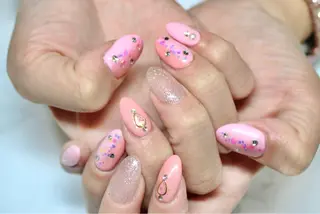 ネイル レイジー スワンのネイルデザイン