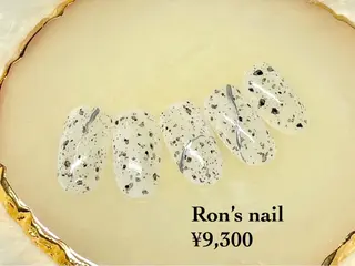 ネイル Ron's 成田のネイルデザイン