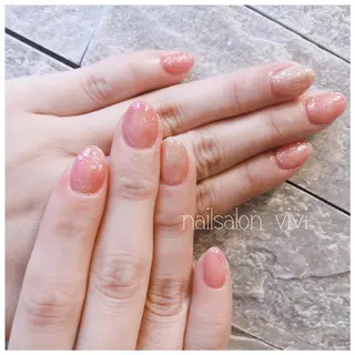 ネイル ＶＩＶＩ nailsalonのネイルデザイン