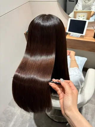 ロング SALOWIN上野店所属・美髪ヘア 🤍erikaのヘアスタイル