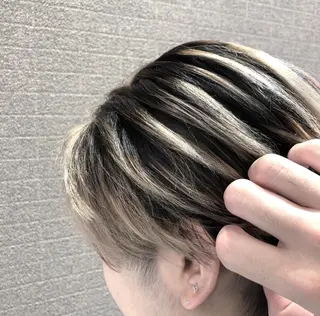 ショート カラー ヘアアレンジ アンドウ ユウ/ レイヤーカット/韓国のヘアスタイル