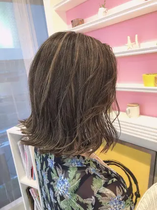 ショート カラー 浦山 和之のヘアスタイル