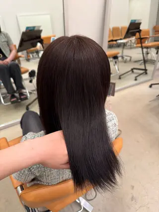 ミディアム カラー 萩原 紗妃のヘアスタイル