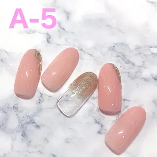 ネイル Richelle eyelash&nail 横浜店所属・二宮 はなのネイルデザイン