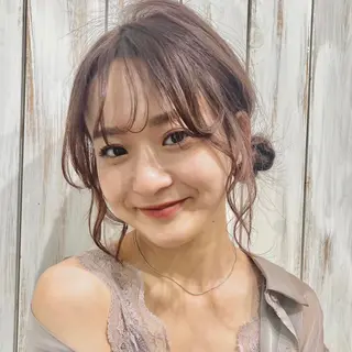 ミディアム ヘアアレンジ 青田 明日海のヘアスタイル