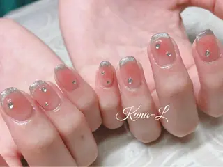 カラー ネイル 芦辺 香奈のネイルデザイン