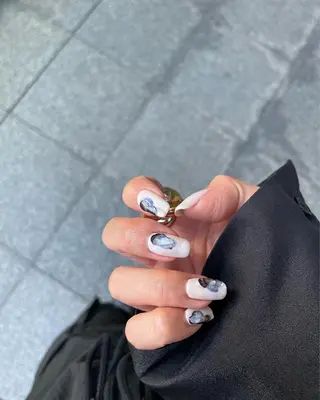 ネイル kiii.__ ✴︎*のネイルデザイン