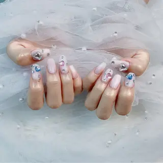 ネイル パーツ全部¥110 サロンミミのネイルデザイン