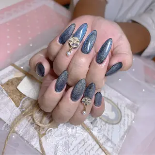 ネイル Fairyフェアリーネイルサロン所属・Nail Hibi サロンのネイルデザイン