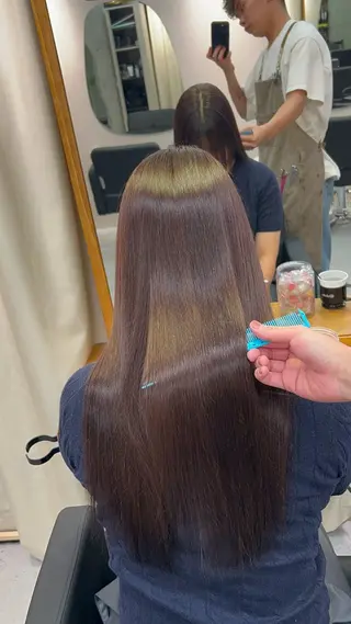 カラー YUDAIブリーチ• カラー/心斎橋•難波のヘアスタイル