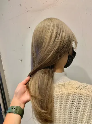 ロング カラー ☻BRAVE柏東口店 わたなべ りこ☻のヘアスタイル