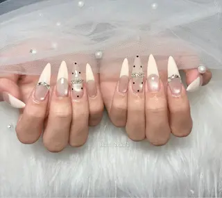 ネイル HIN NAILのネイルデザイン