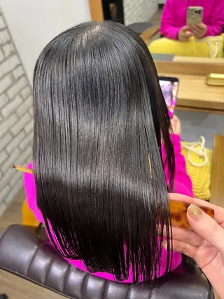 セミロング 丸山 史香のヘアスタイル