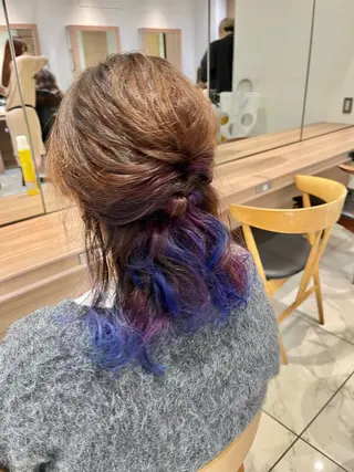 ロング カラー ヘアアレンジ 低ダメ高明度 低ダメ高明度ハイトンのヘアスタイル