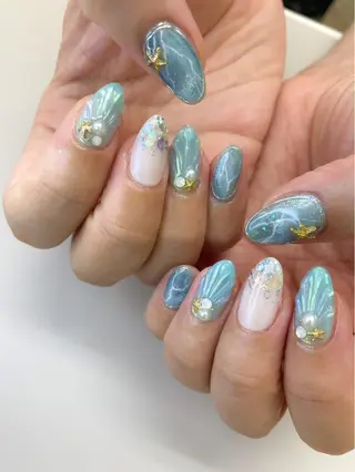 ネイル Hisaka Mikiのネイルデザイン