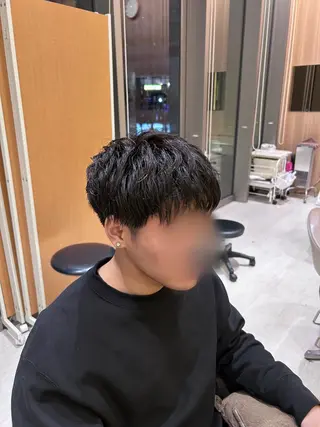 メンズ UNIXマークイズみなとみらい店所属・なな みのヘアスタイル