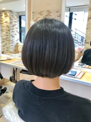 ショート 鈴木 香織のヘアスタイル