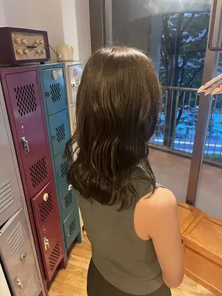 カラー 垣東 朋花のヘアスタイル