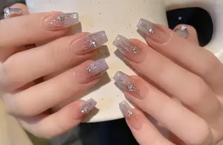 ネイル VIVIAN リサのネイルデザイン