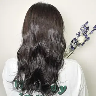 ロング カラー 色白に見える暗髪 梅田・増田のヘアスタイル