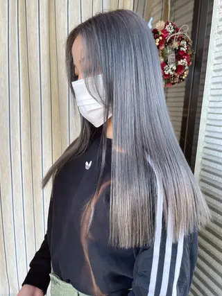 ロング JIEN MIUのヘアスタイル