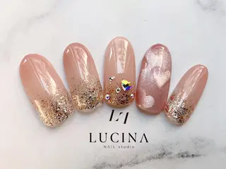 ネイル 新橋 ルキナ スタッフのネイルデザイン