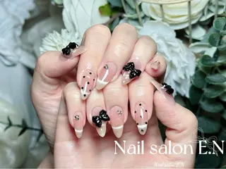 ネイル E.N🦋 長さ出し/持ち込みのネイルデザイン