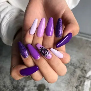 ネイル crestnail所属・小林 束紗のネイルデザイン