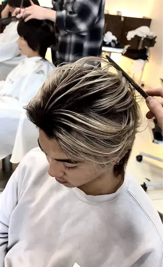 ショート メンズ 静岡/草薙パーマ メンズバレイヤージュのヘアスタイル