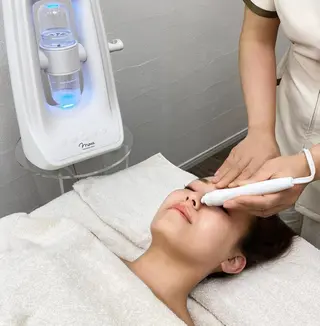 Beautysalon Shine所属・和田 亜弥のエステ・リラクイメージ