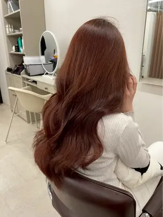 ロング 平岡 しおんのヘアスタイル