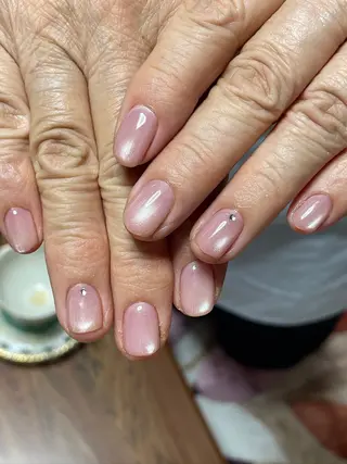 ネイル Mus’Fam 入谷玲生奈のネイルデザイン