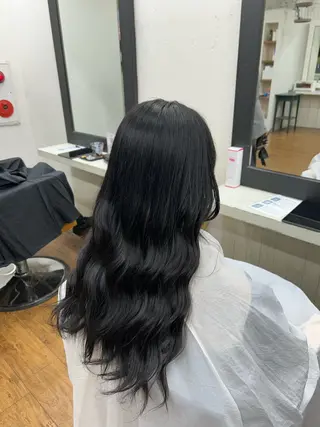 ロング カラー kanon松戸所属・齊藤 礼華のヘアスタイル