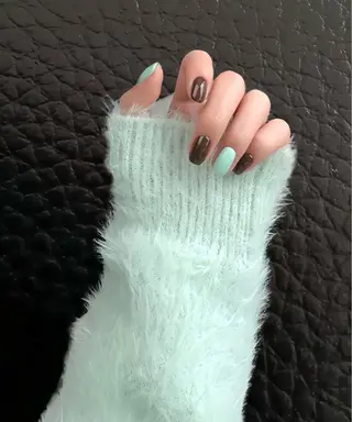 ネイル FLORA所属・う みのネイルデザイン