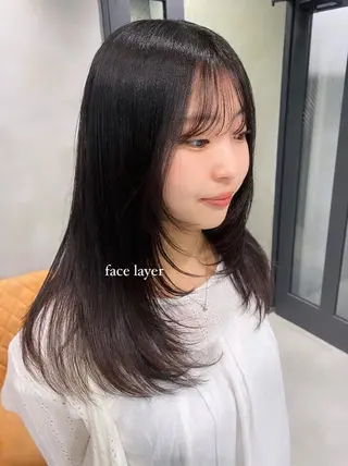 セミロング 透けるベージュ/ 艶カラー♡のヘアスタイル