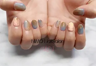 カラー ネイル マツエク・マツパ NIMO ネイルサロンのネイルデザイン