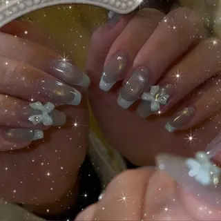 ネイル LUANA所属・LUANA ジュリのネイルデザイン