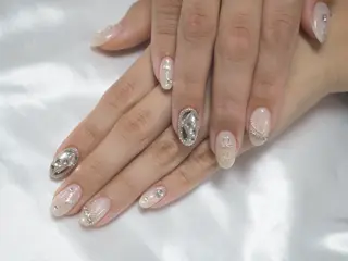 ネイル 中江 彩芽のネイルデザイン